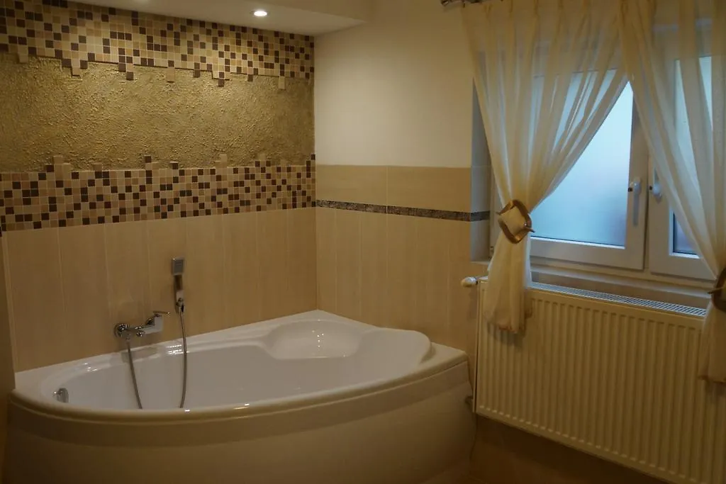 Moris Ground Beach Suite Gdansk 0*,  Poland