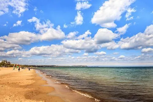 Moris Ground Beach Suite Gdansk Poland